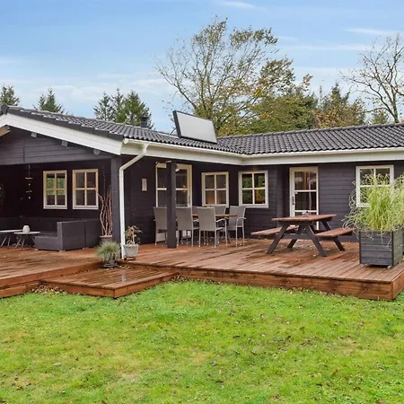 Gudni - 200m To The Inlet By Interhome * Fur