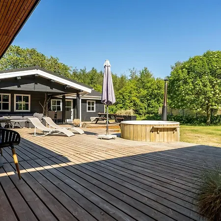 Gudni - 200m To The Inlet By Interhome *