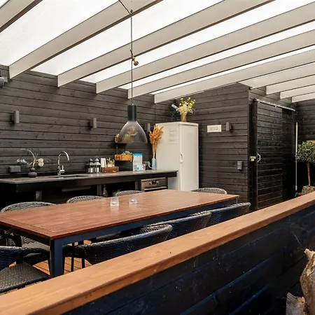 Gudni - 200m To The Inlet By Interhome