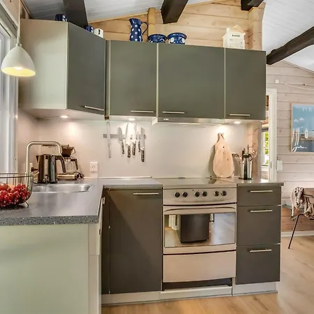 Gudni - 200m To The Inlet By Interhome *